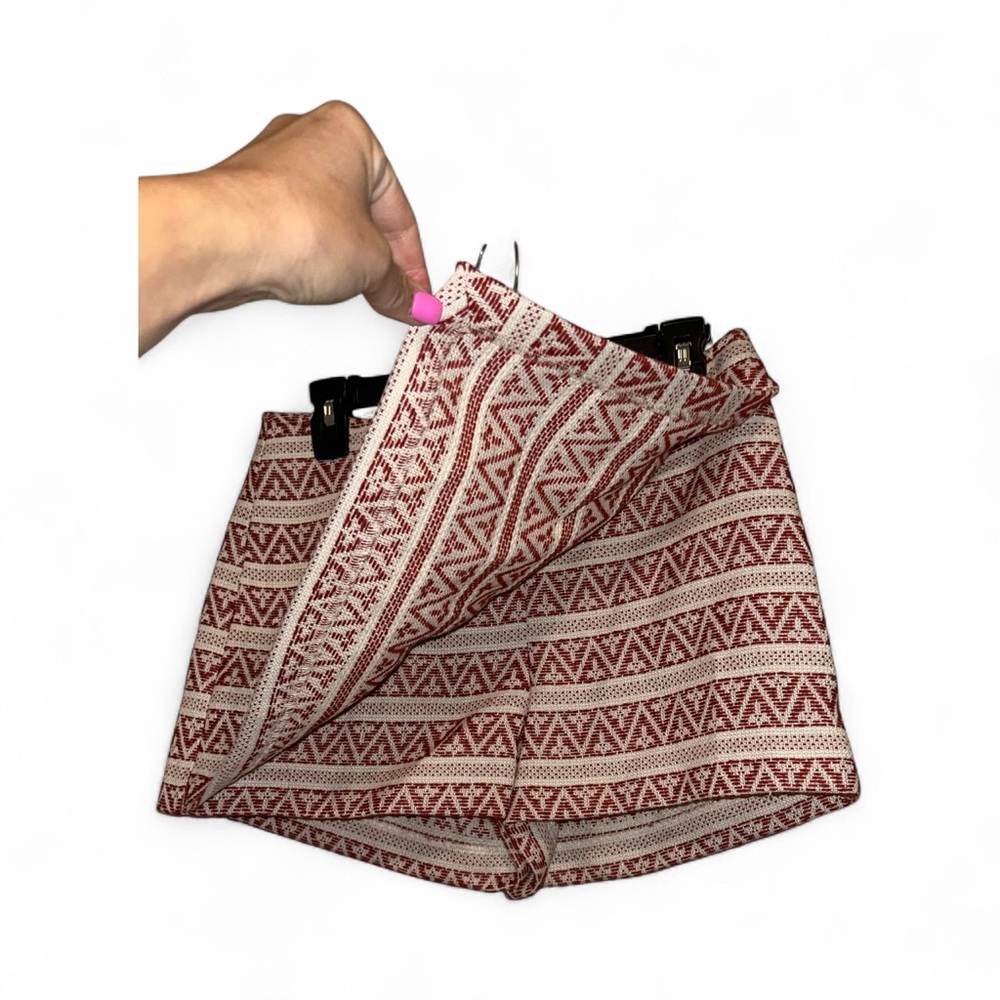 BCBGeneration Burnt Red and White Patterned Skort… - image 2